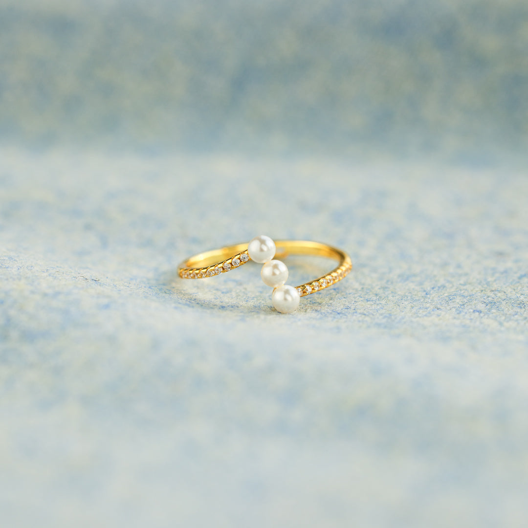 Past Present Future Triple Pearl Ring