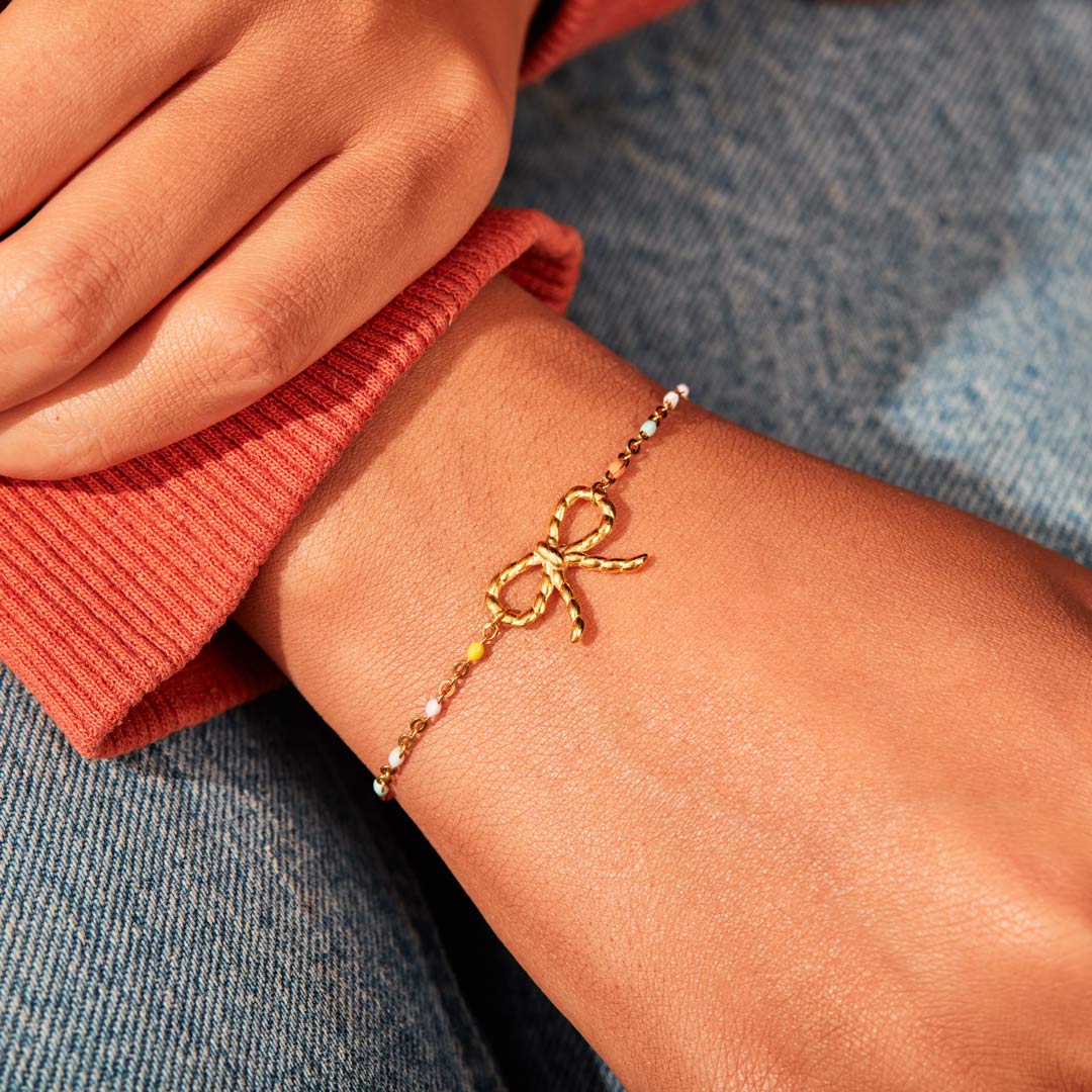 Knot Of True Friendship Bow Bracelet