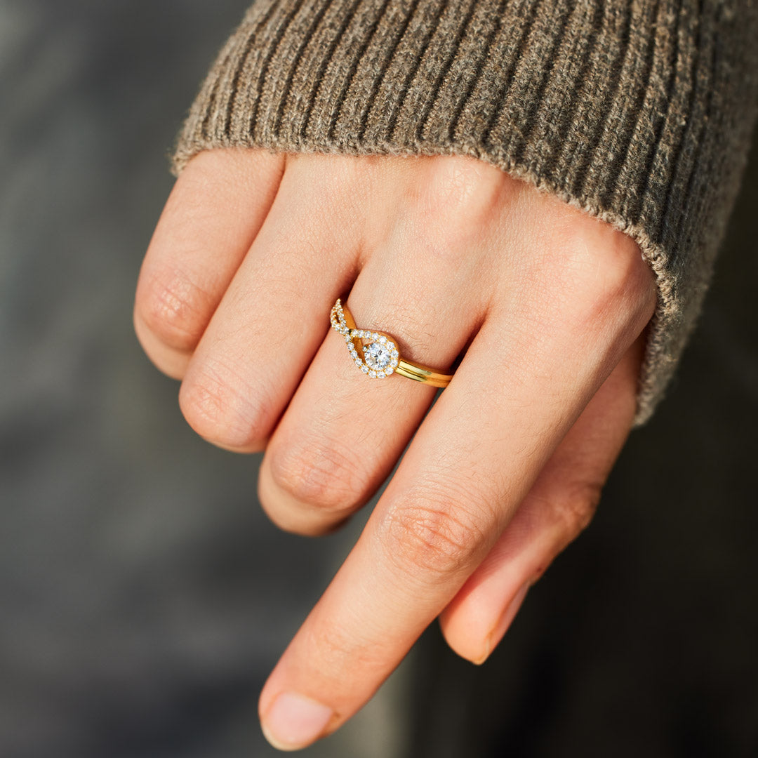 Mother & Daughter Love Knot Ring