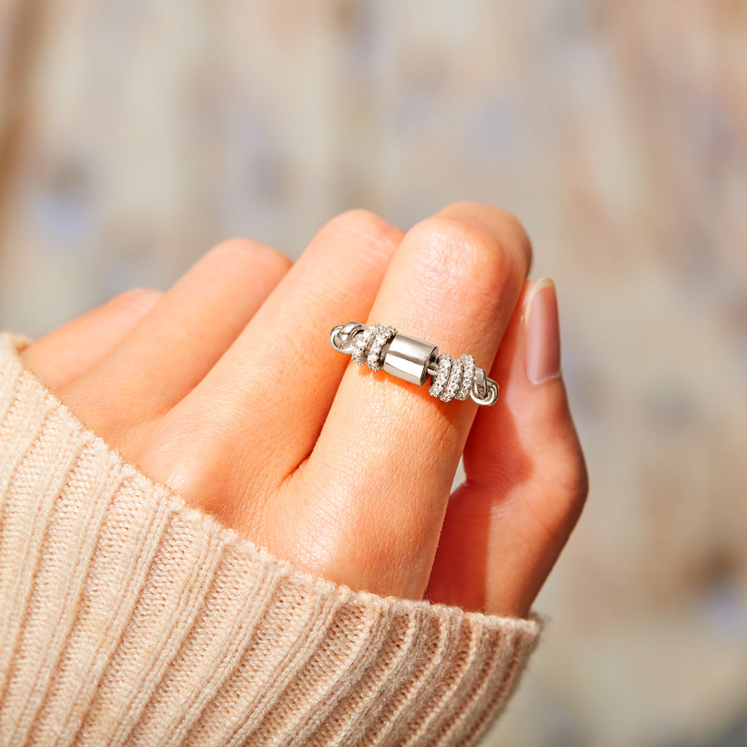 Anti Axiety Fidget Ring With Ziconia Spinners