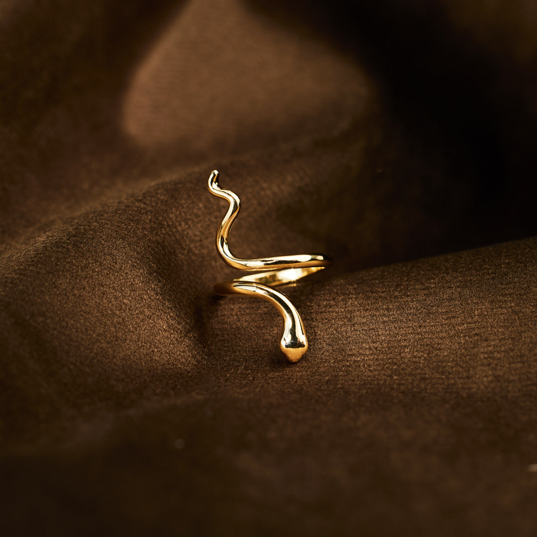Be Free Minimalist Snake Open Ring