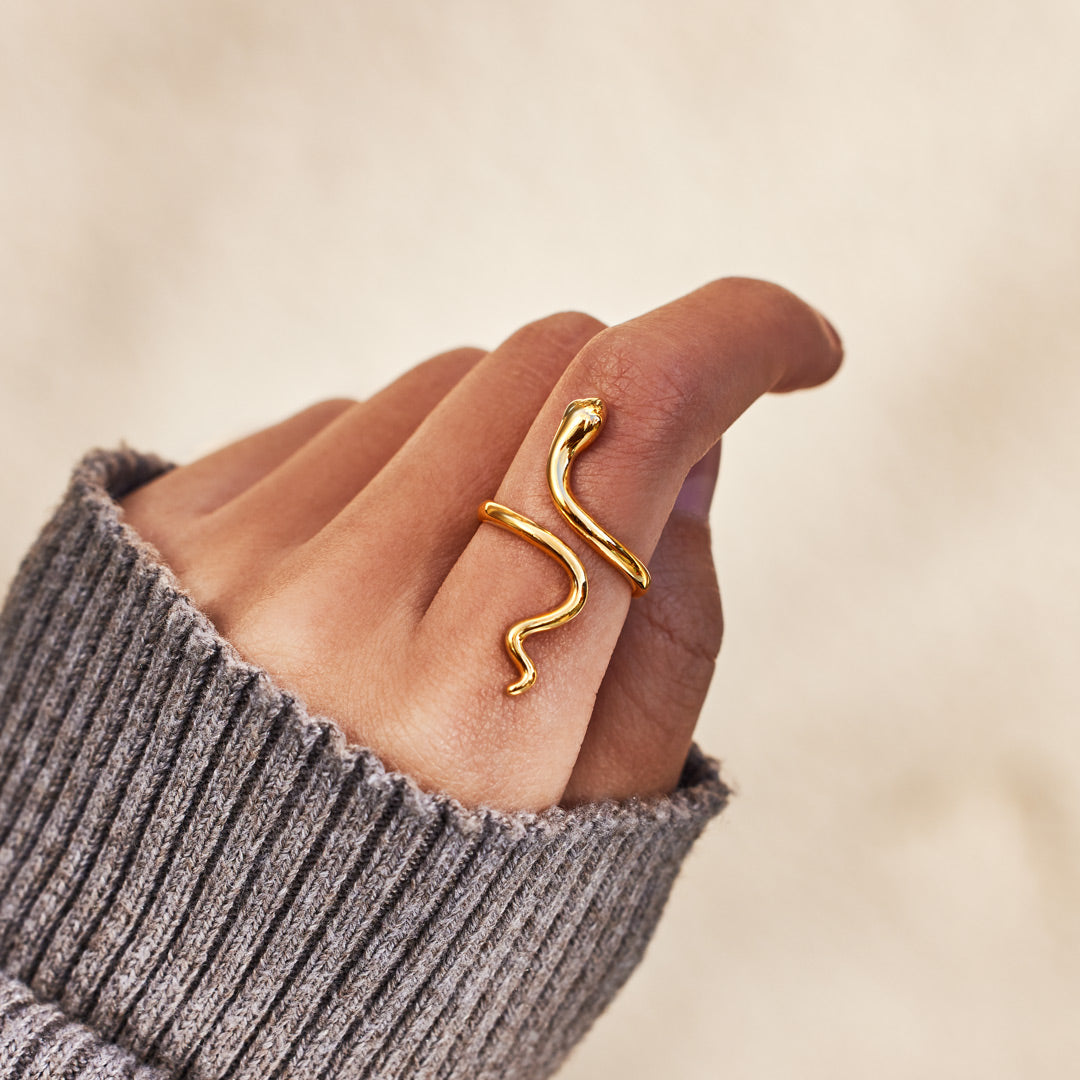 Be Free Minimalist Snake Open Ring