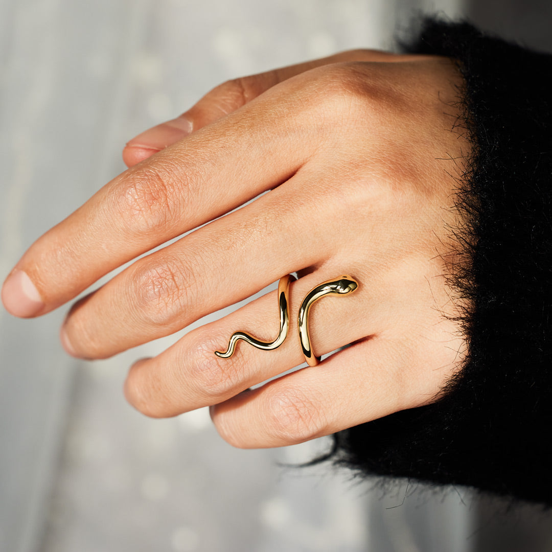 Be Free Minimalist Snake Open Ring