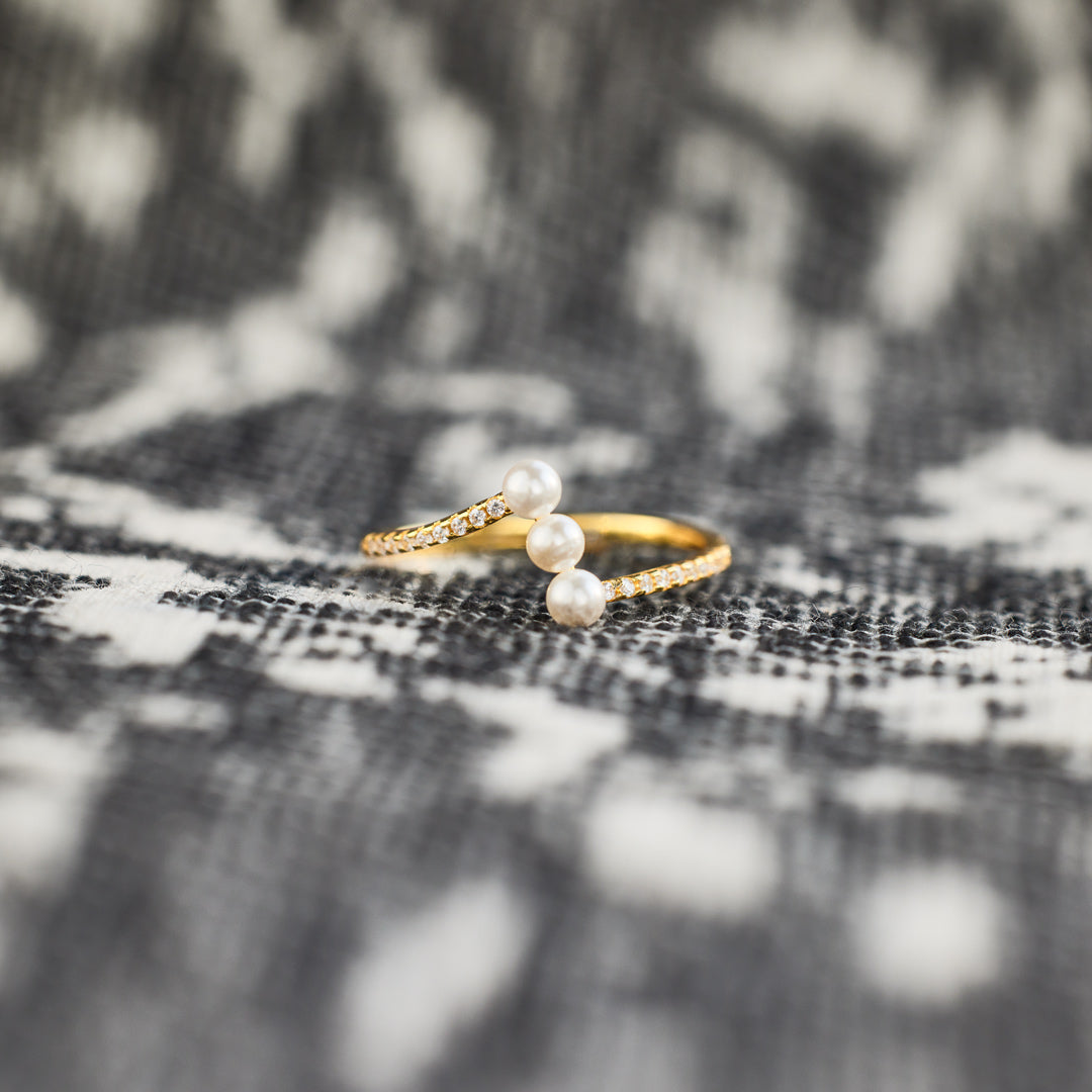 Past Present Future Triple Pearl Ring
