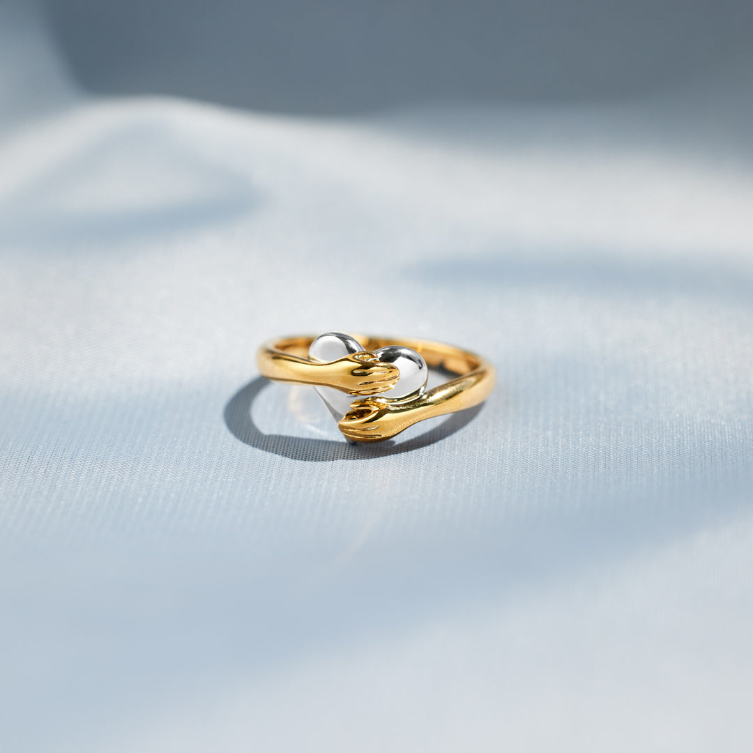 Feel My Love Hug Heart Ring