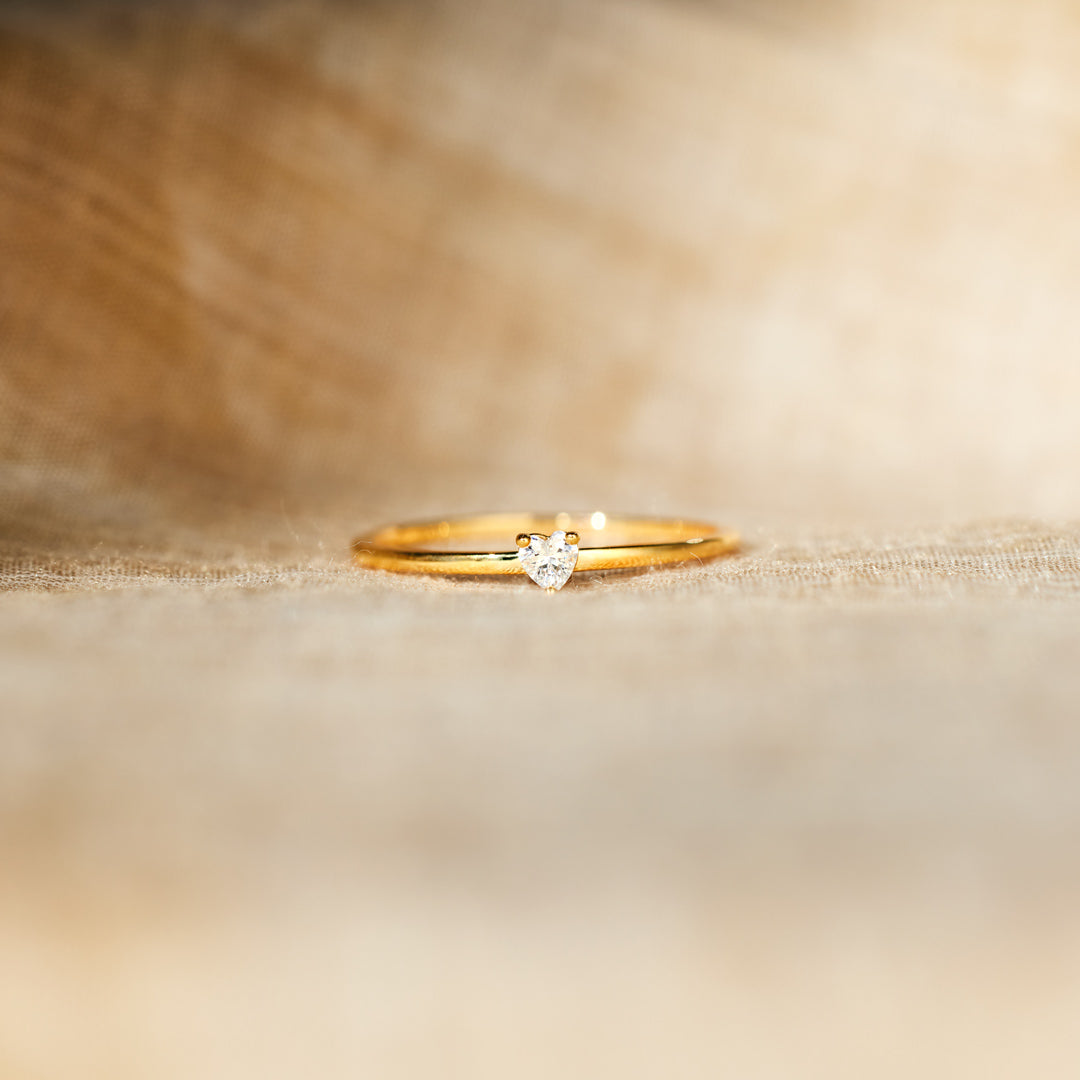 Bestie In The World Dainty Heart Ring
