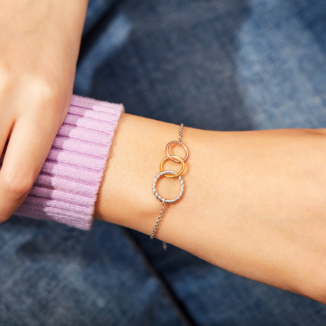 Girl Gang 2-6 Circles Bracelet