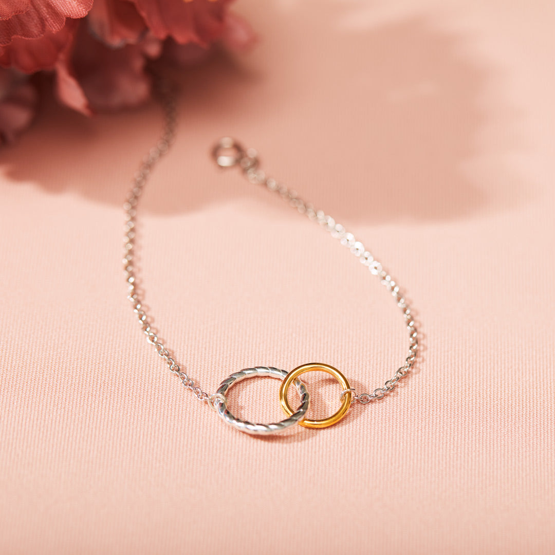 Girl Gang 2-6 Circles Bracelet