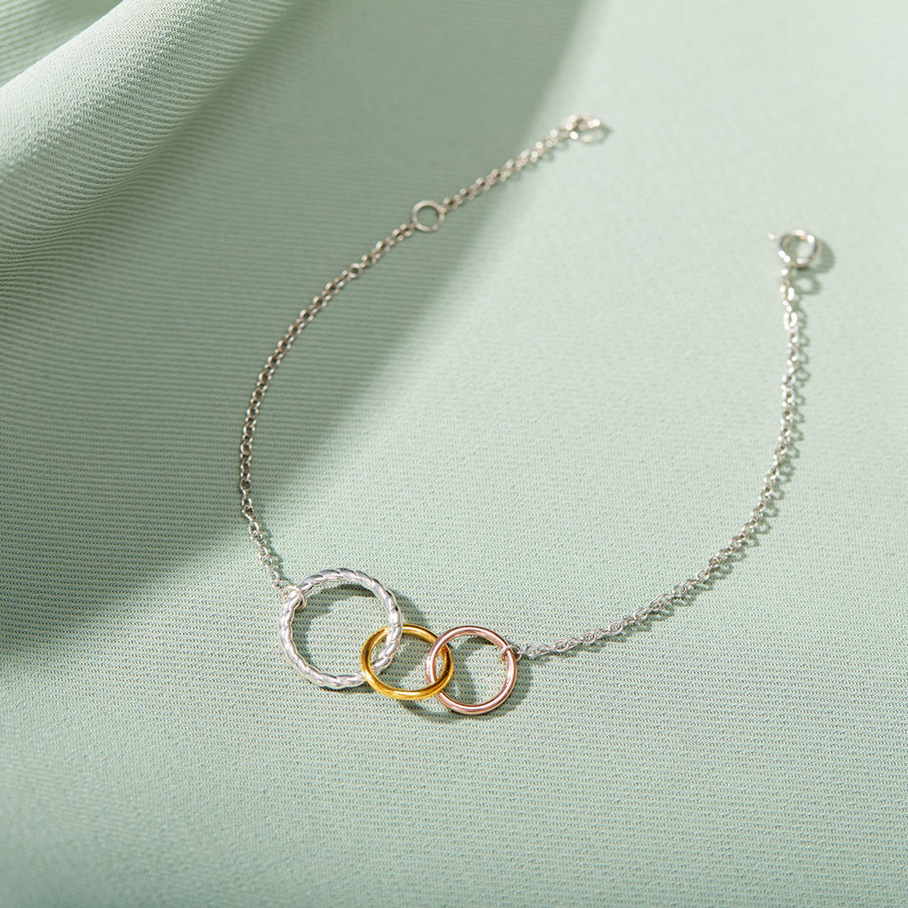 Girl Gang 2-6 Circles Bracelet