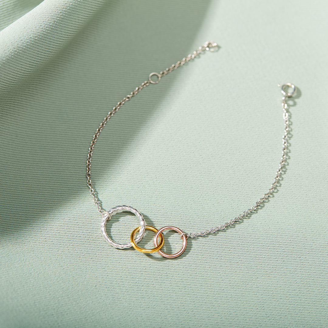 Girl Gang 2-6 Circles Bracelet