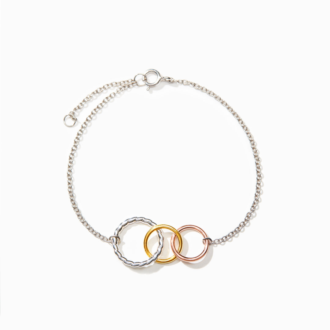 Girl Gang 2-6 Circles Bracelet