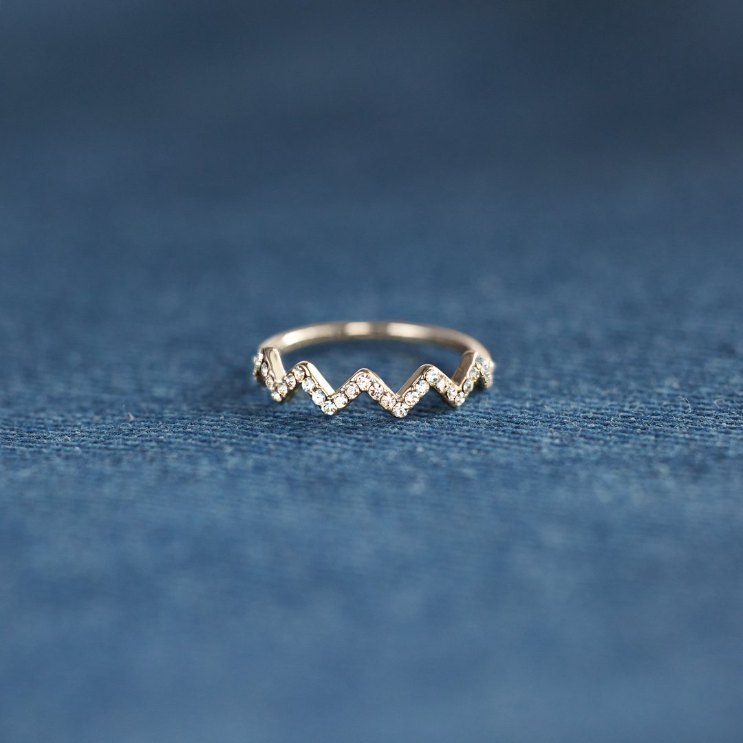 Wiggle Ring - Gifts For Family