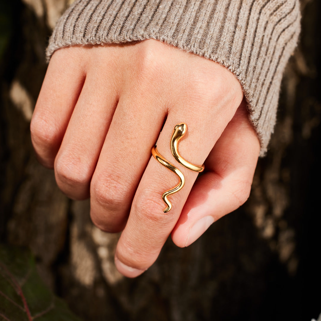 Be Free Minimalist Snake Open Ring