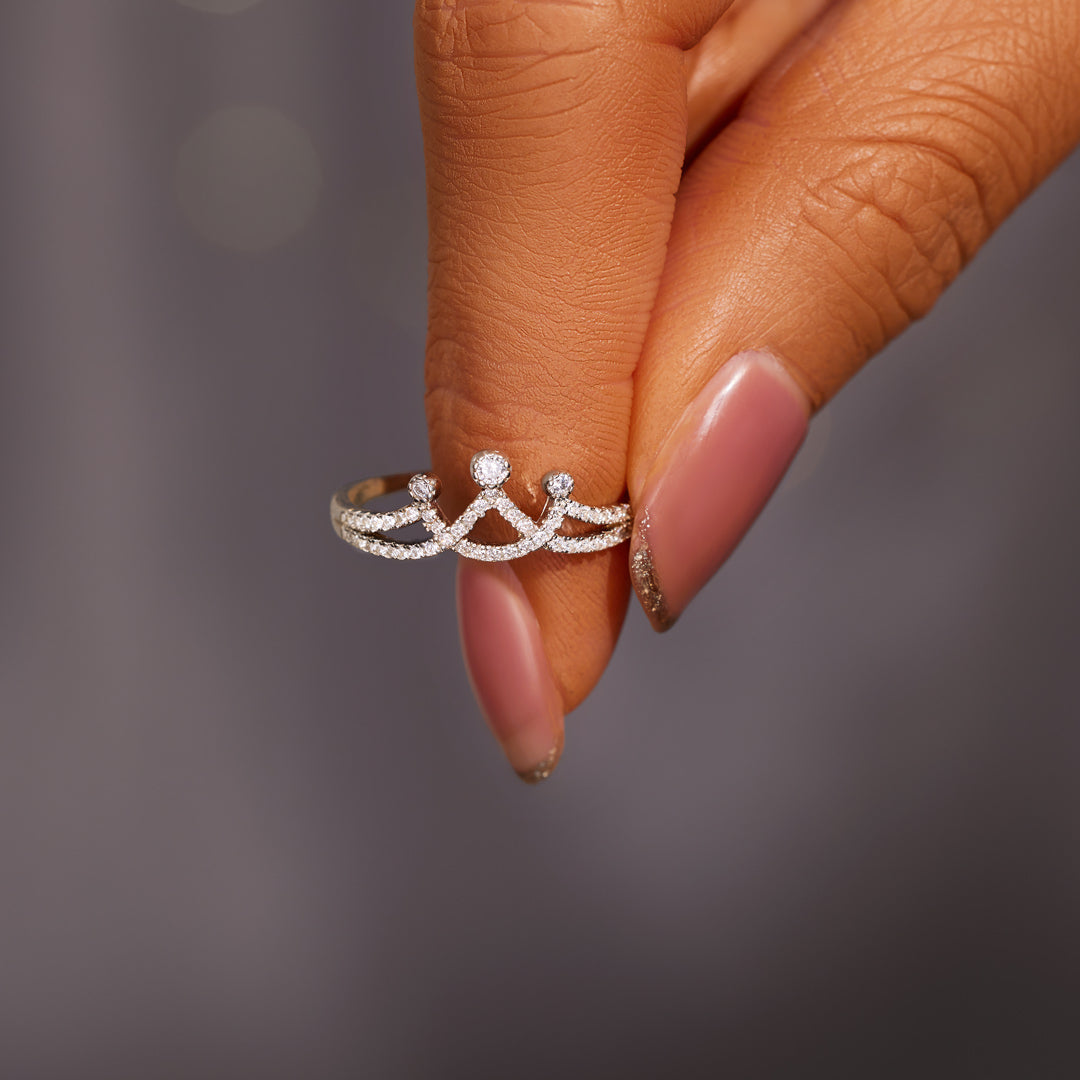 Straighten Your Crown Minimalist Crown Ring