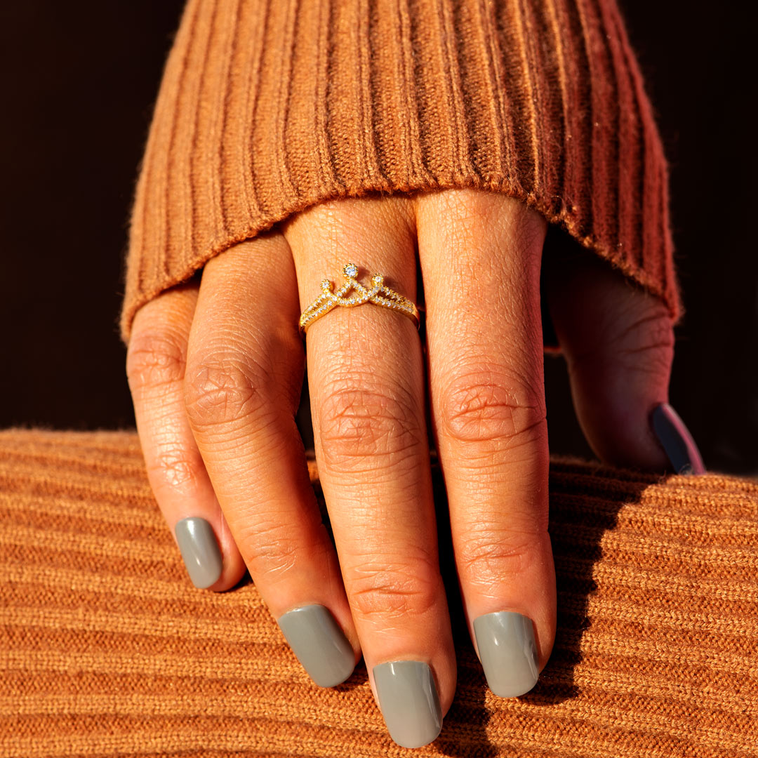 Straighten Your Crown Minimalist Crown Ring