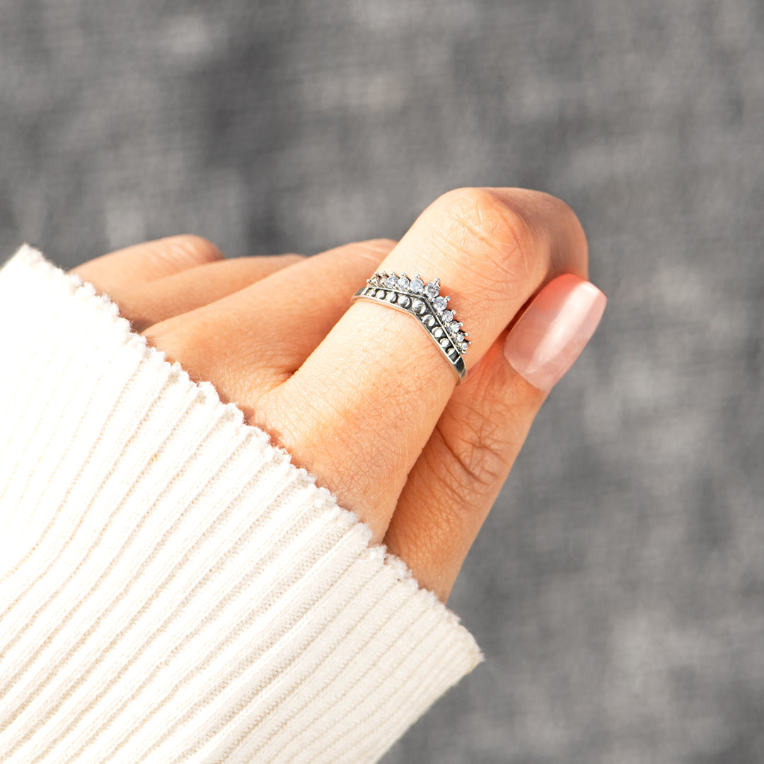 Mom&Nana Antique Crown Ring