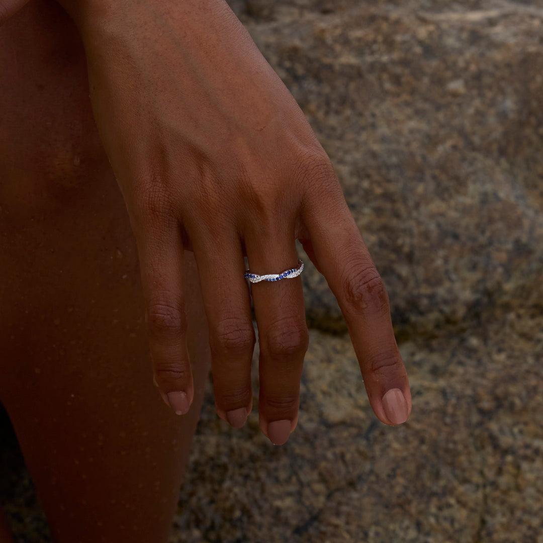 Best B♥tches Dual Interwoven Ring Set