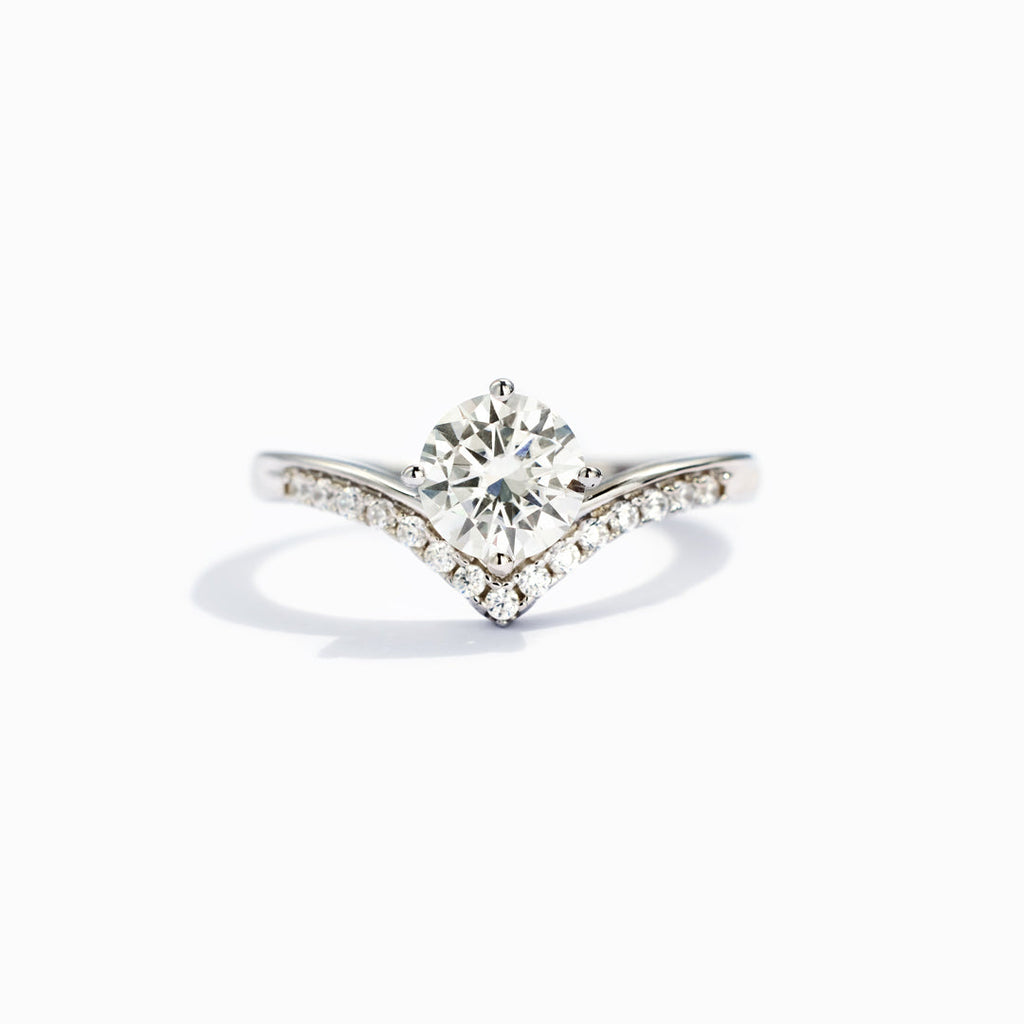 Count On Me Round-Cut Chevron Ring