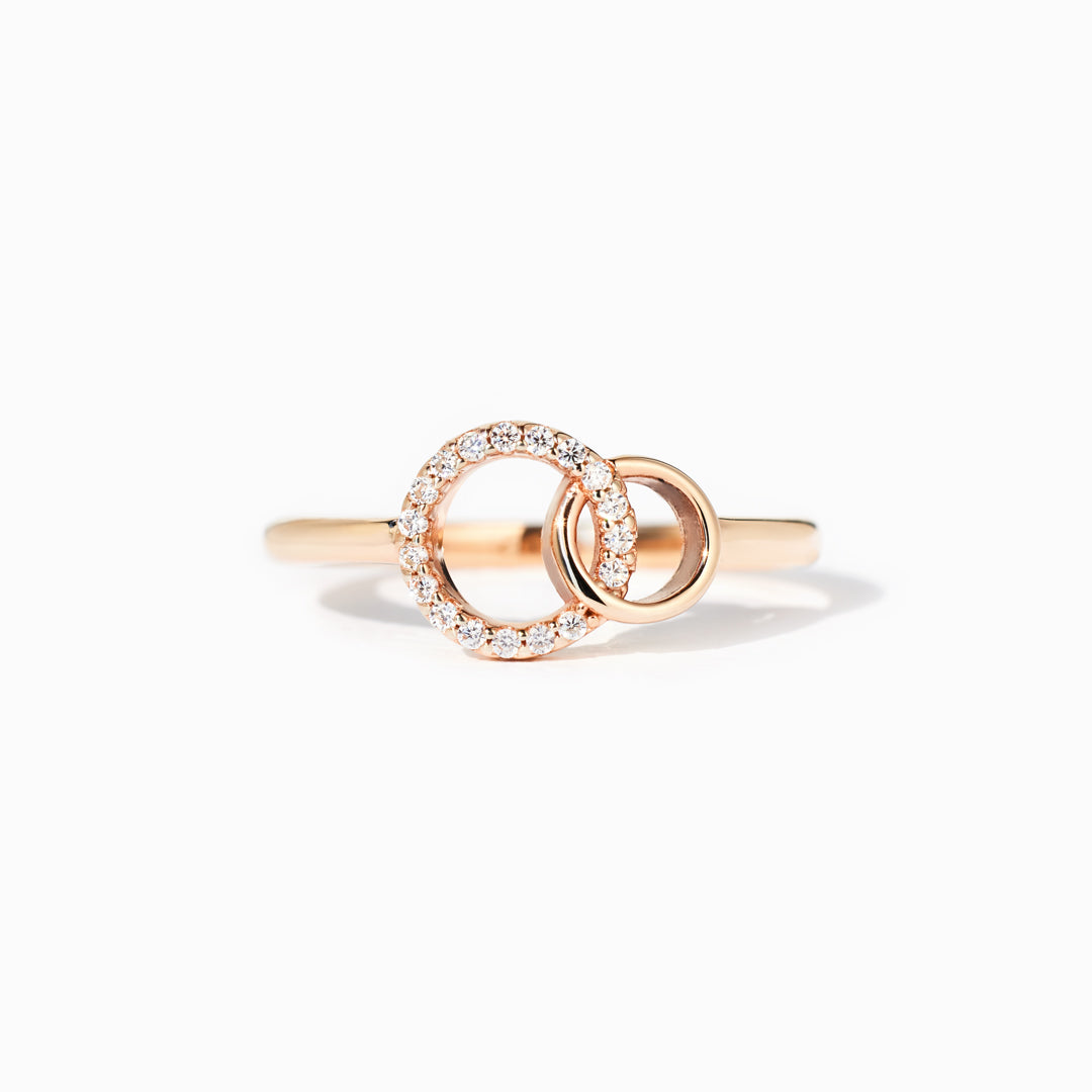 Forever Linked Forever Loved Linked Circle Ring