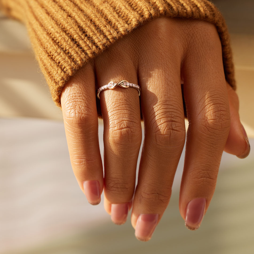 Best Bi♥ches Forever Pinky Promise Matching Infinity Band Ring Set